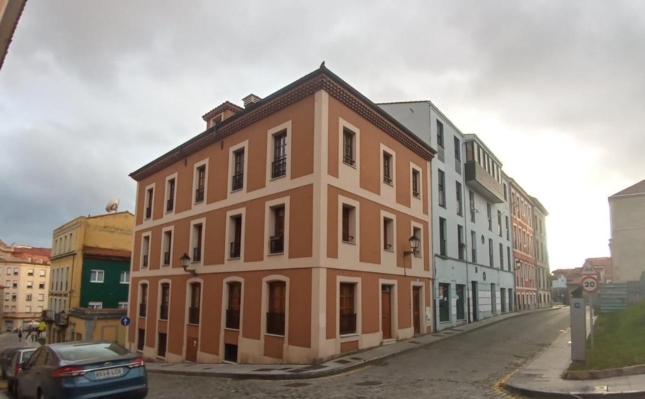 Les Casetes De San Lorenzo * Gijon