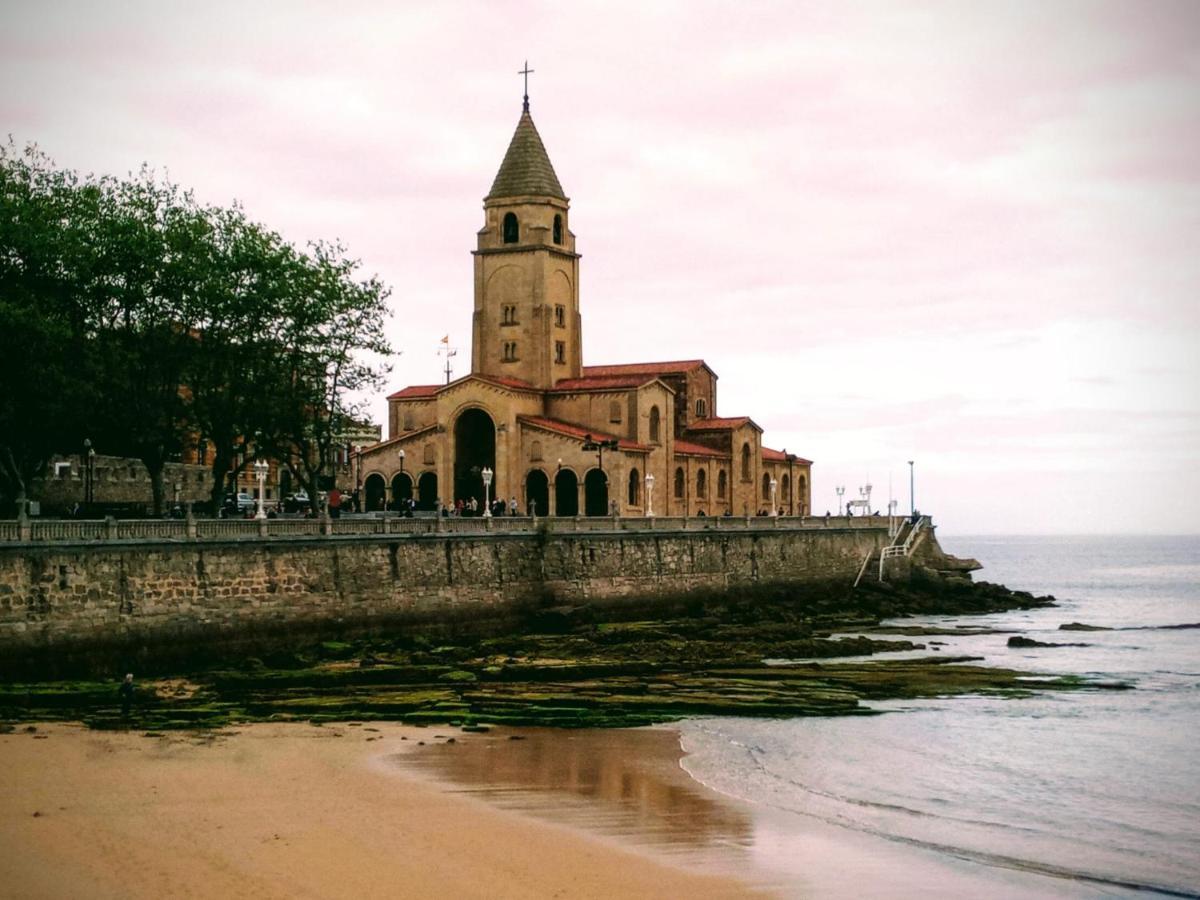 Les Casetes De San Lorenzo